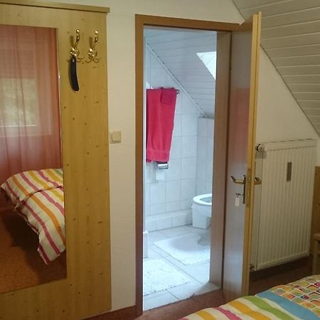 Gasthof Wilhelm Tell Fremdenzimmer Zirndorf Exterior foto