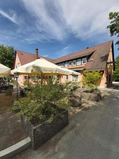 Gasthof Wilhelm Tell Fremdenzimmer Zirndorf Exterior foto